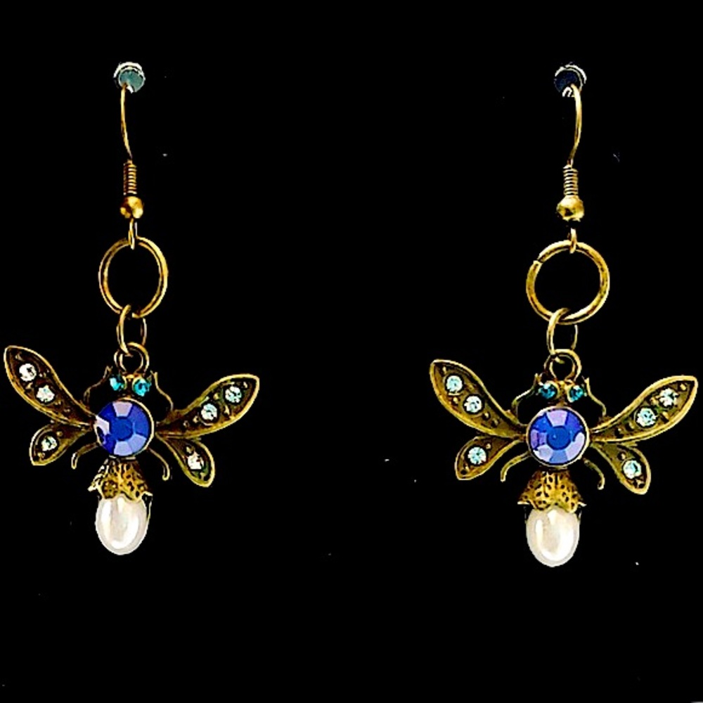 Ancient Royal Beauty Buzzing Bling Handcrafted Earrings